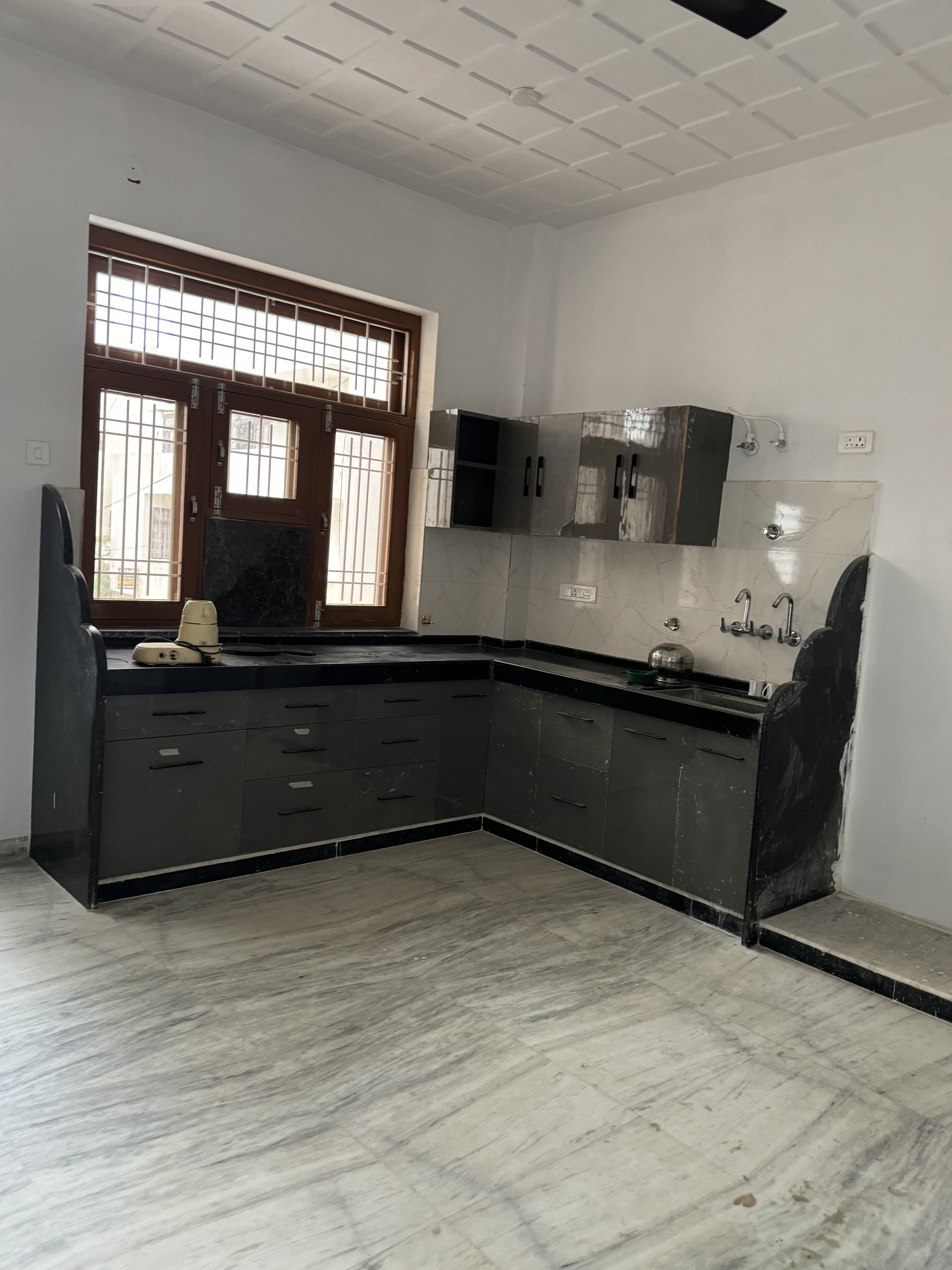 2 Portions for rent-Tonk Road-Jaipur