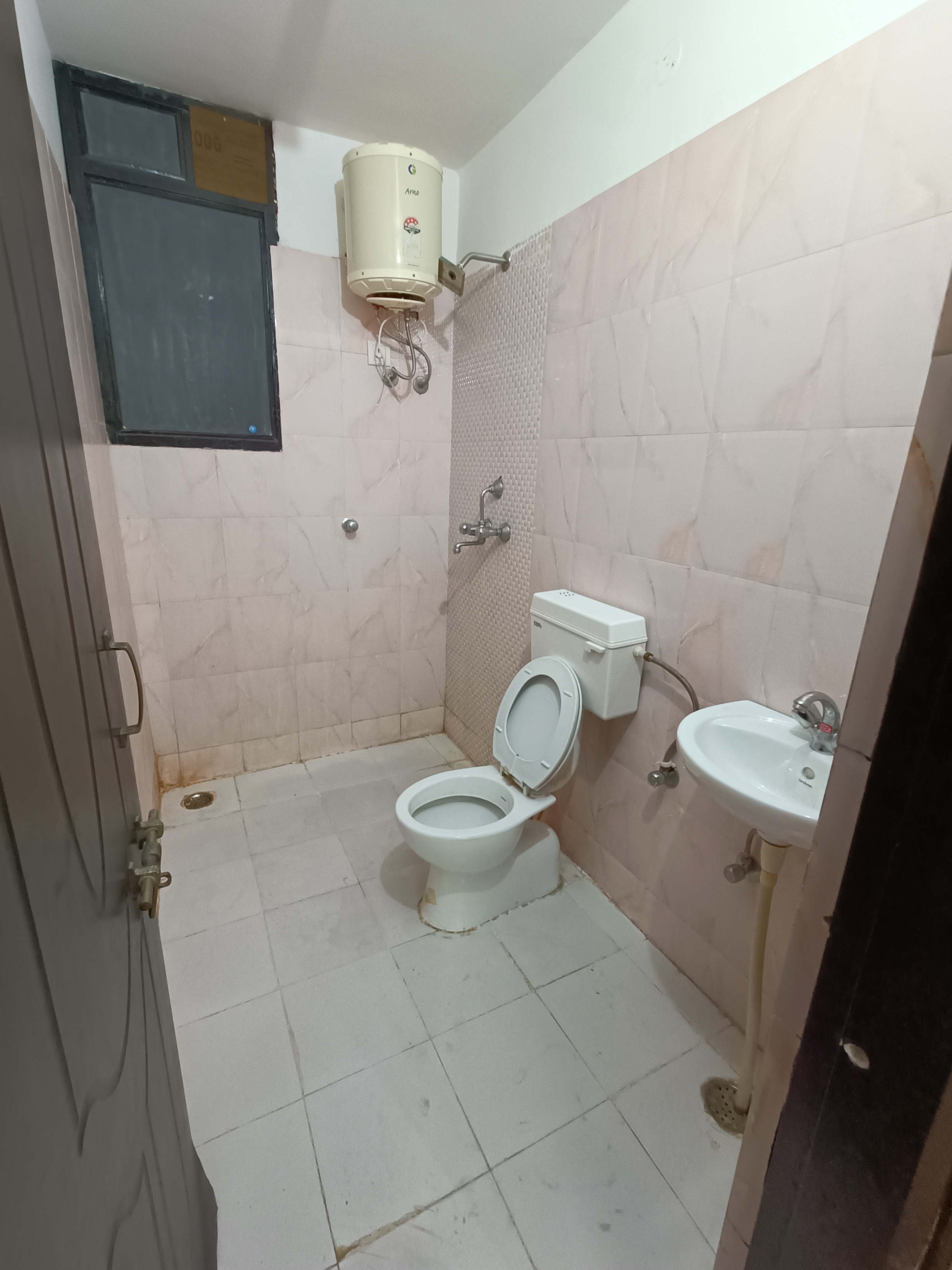 2 BHK Semi Furnished Flat with Swimming Pool + Car Parking in High Rise Apartment-Vaishali Nagar-Jaipur